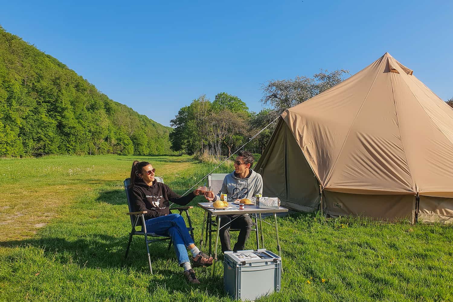 kamperen in de ardennen met tent